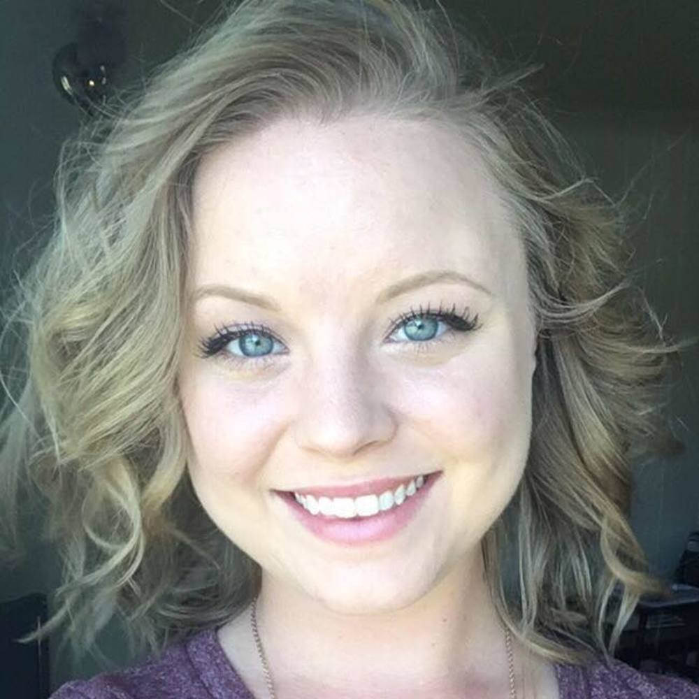 Meet your Posher, Stephanie